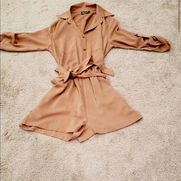Button down 3/4 sleeve pocketed romper - Picture 3 of 3